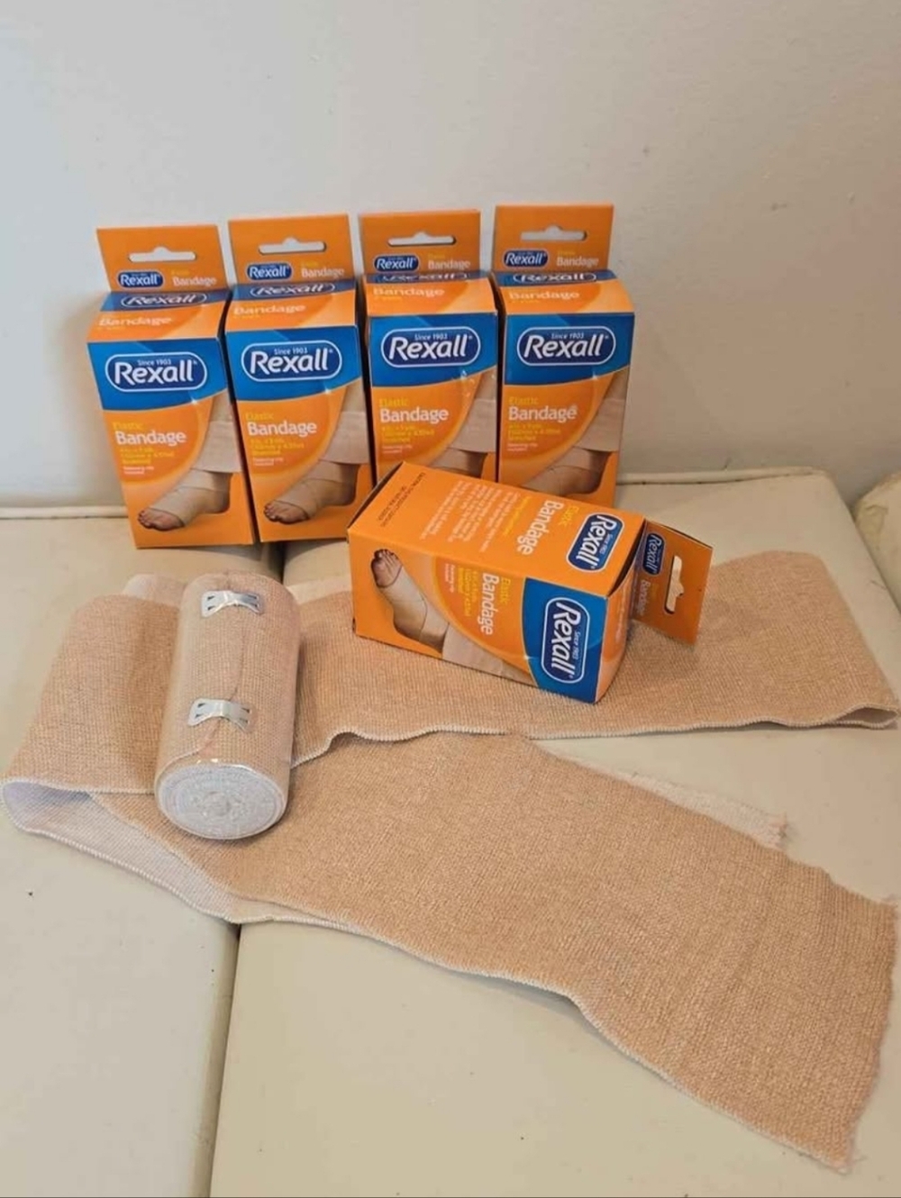 Tensor Bandage First Aid - Support & Compression Ankles/ Wrists 4inch x 5yards